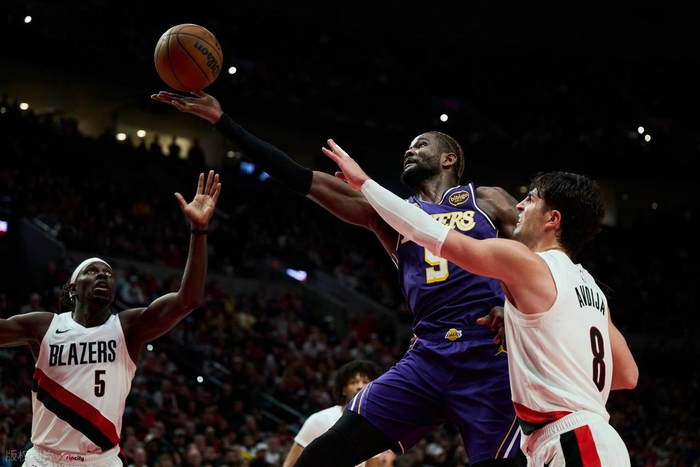 九游官方平台-“想把我变成卡佩拉”，德安德烈·艾顿不满他在湖人的角色定位|麦克梅纳明|勒布朗-詹姆斯|洛杉矶湖人队|奥兰多魔术队|卢卡-东契奇_新浪体育_新浪新闻